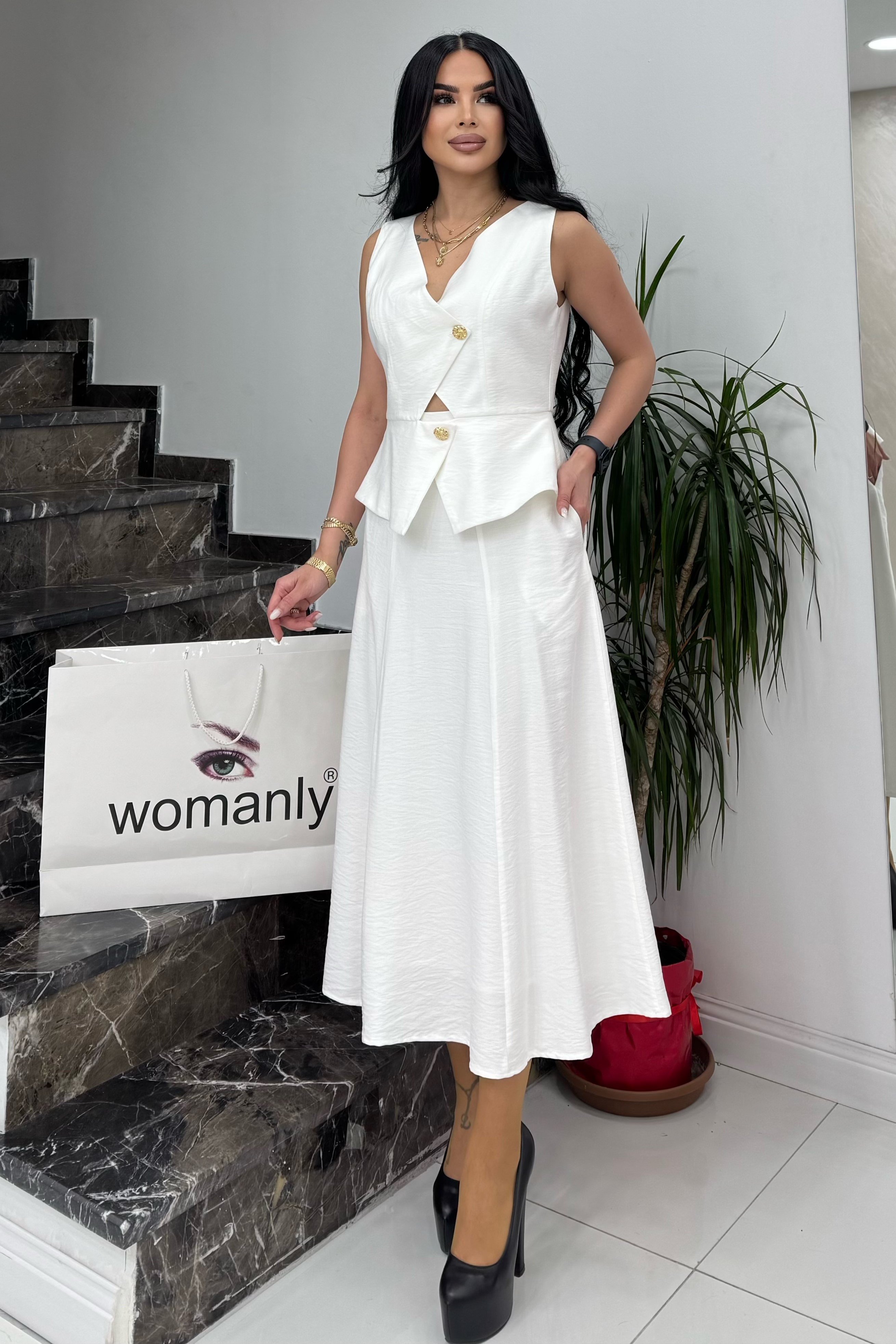 WOMANLY-6322 - 2