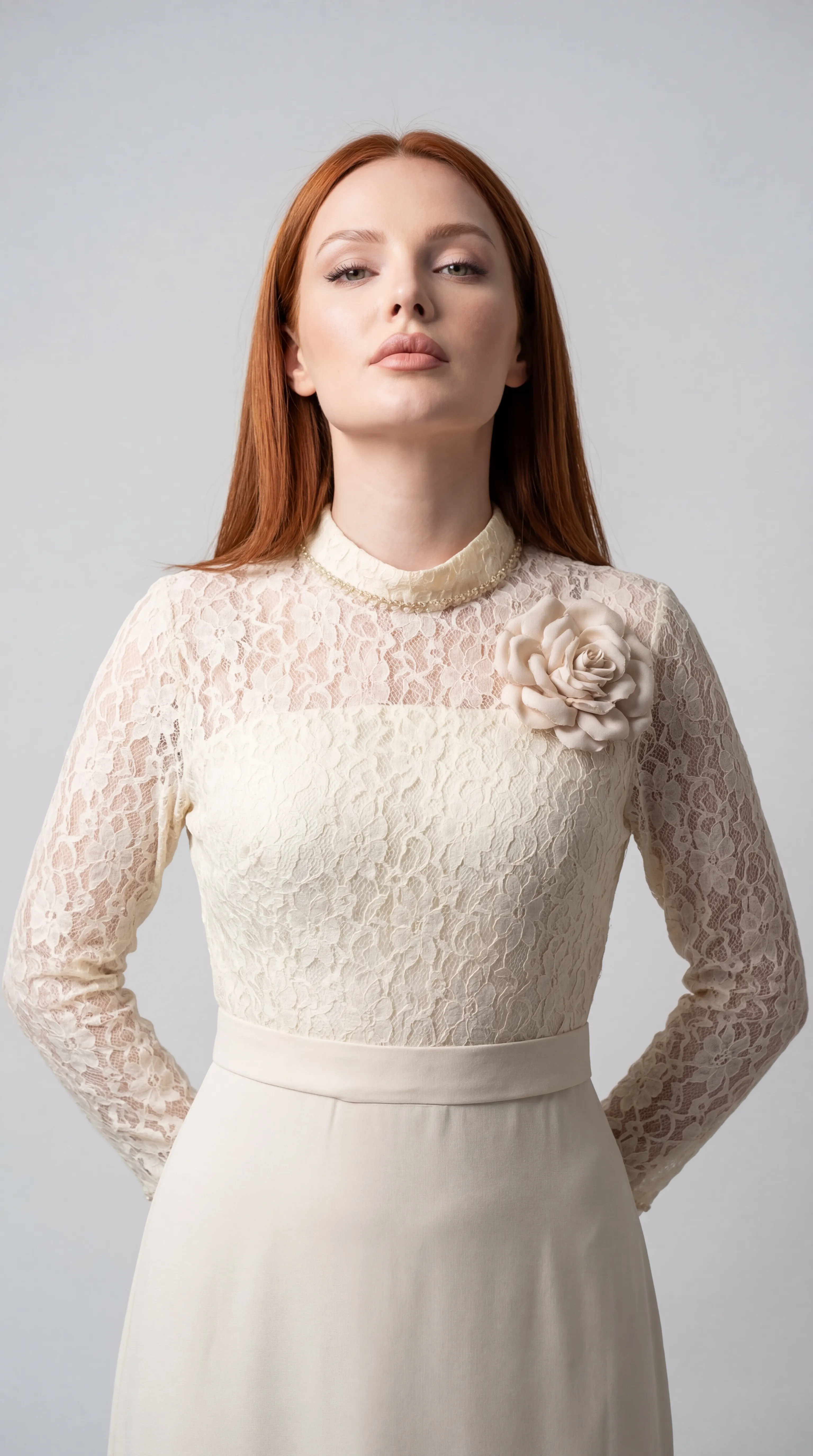 SILVERMOON-62376 - 2