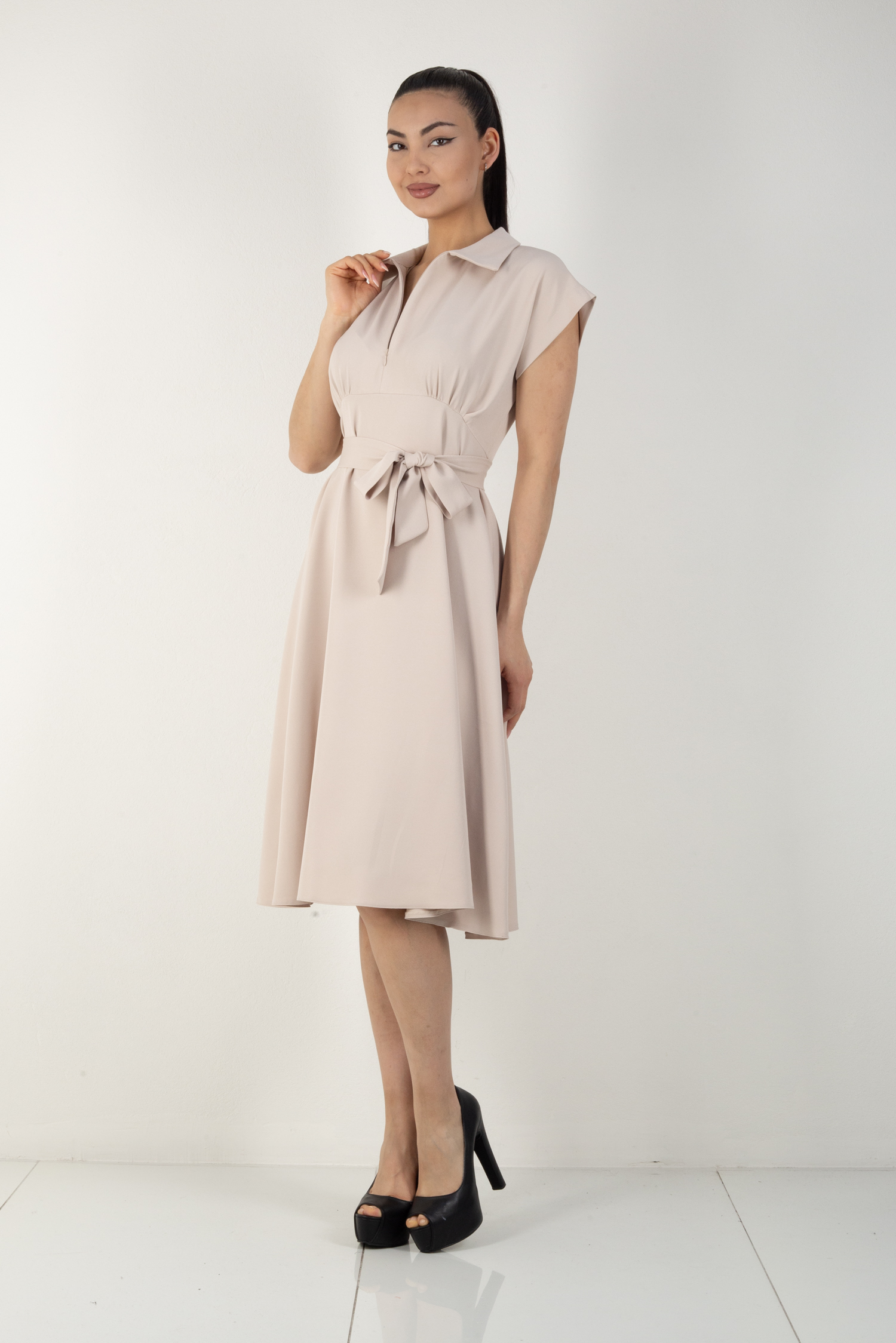 WOMANLY-4003 - 2